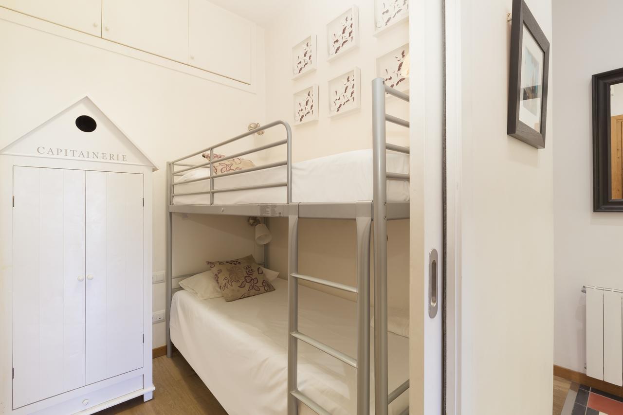 Akira Flats Roger De Flor Chic Apartment Barcelona Exteriör bild