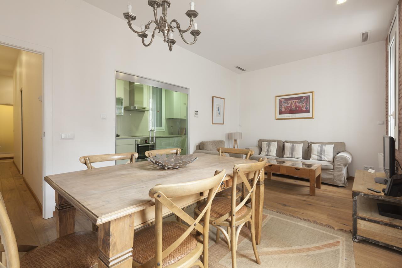 Akira Flats Roger De Flor Chic Apartment Barcelona Exteriör bild