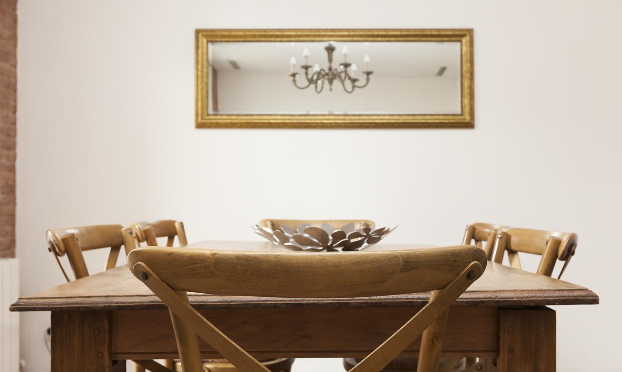Akira Flats Roger De Flor Chic Apartment Barcelona Exteriör bild