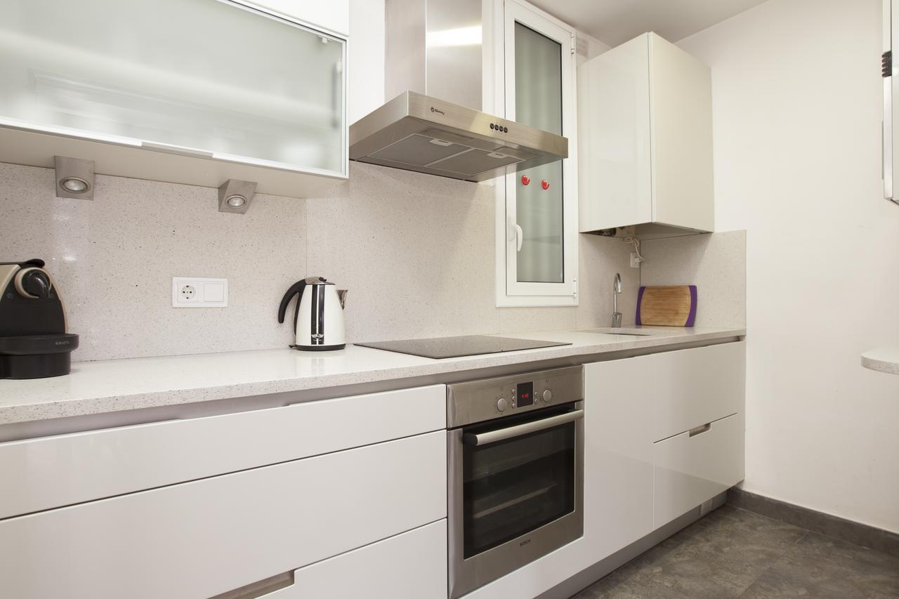 Akira Flats Roger De Flor Chic Apartment Barcelona Exteriör bild
